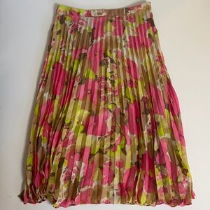 Ann Taylor Loft A-Line Flowery Accordion Skirt
